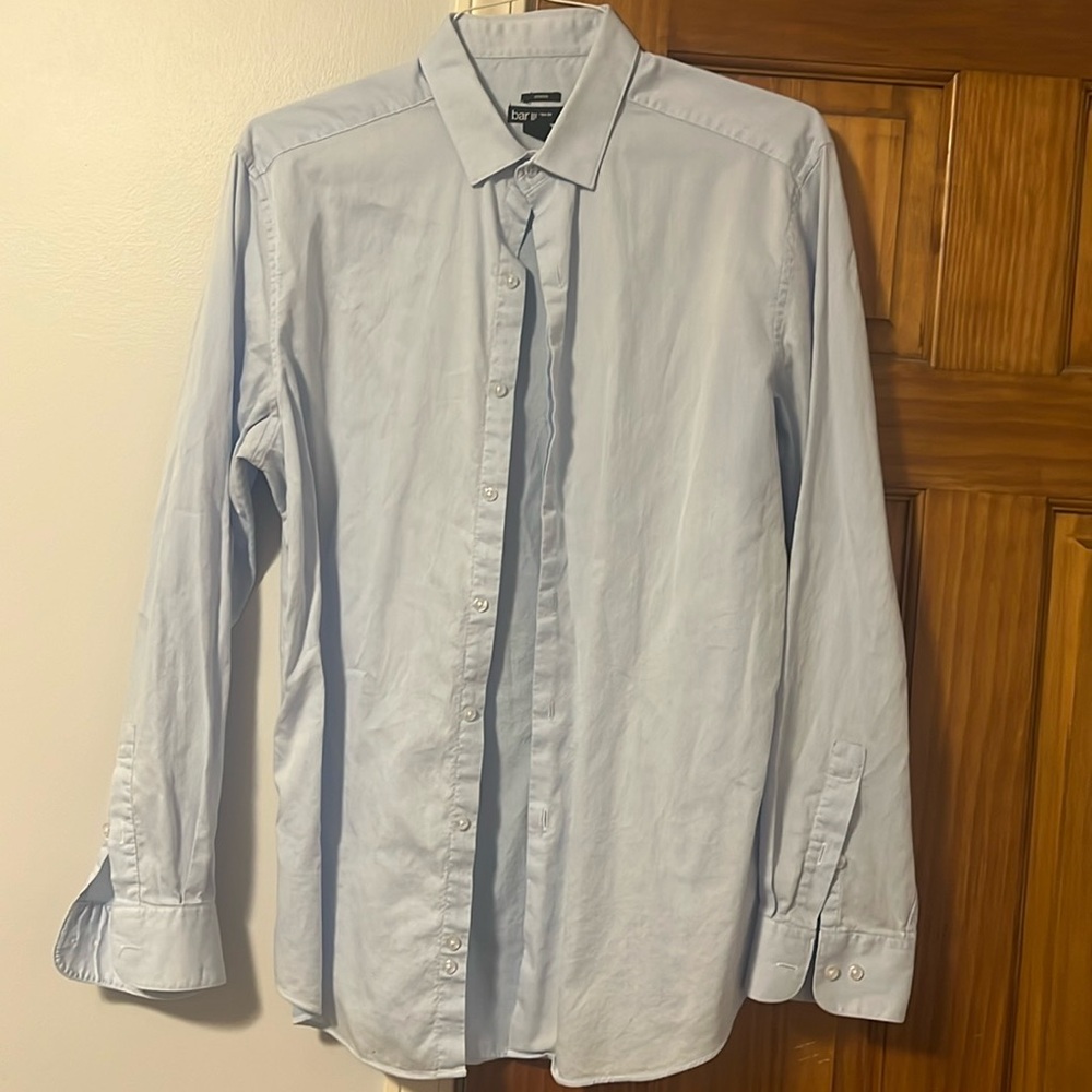 Button down! - Picture 1 of 7